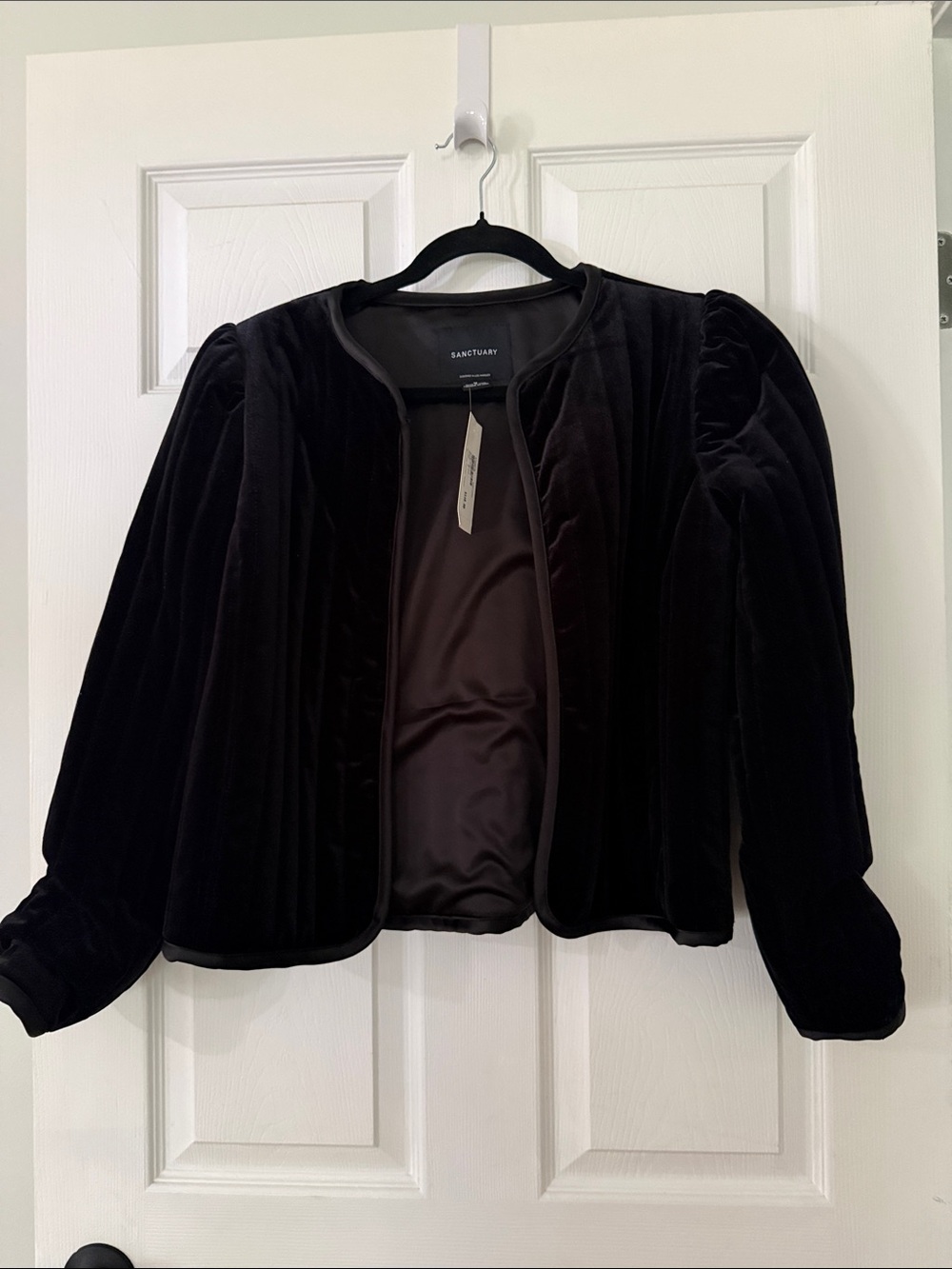 Sanctuary Black Velvet Open-Front Puff Sleeve Jacket